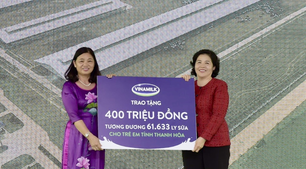 Khánh[-]thành[-]Trang[-]trại[-]số[-]1[-]thuộc[-]Tổ[-]hợp[-]trang[-]trại[-]bò[-]sữa[-]công[-]nghệ[-]cao[-]Vinamilk[-]Thanh[-]Hóa